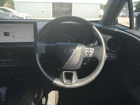 2024 Toyota C-HR - photo 9