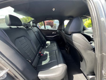 2020 BMW 3-Series - photo 13