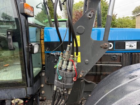 1996 New Holland 8340 - photo 7