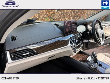 2021 BMW 5-Series - photo 22