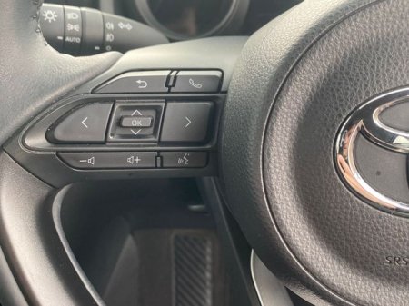 2023 Toyota Yaris - photo 18