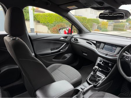 2016 Opel Astra - photo 18