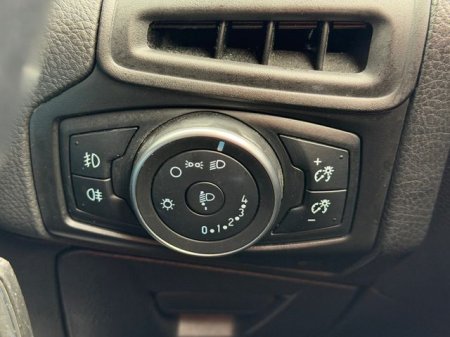 2017 Ford Focus - photo 18