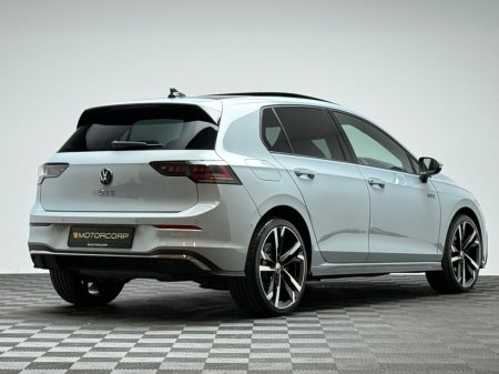 2025 Volkswagen Golf - photo 7