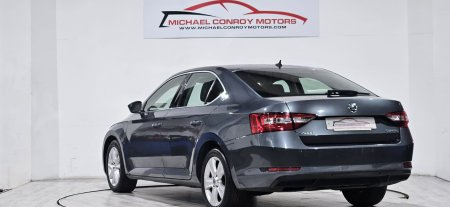 2018 Skoda Superb - photo 7