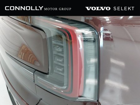 2026 Volvo EX90 - photo 16