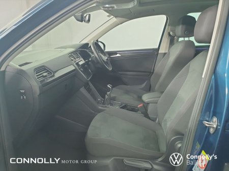 2021 Volkswagen Tiguan - photo 5