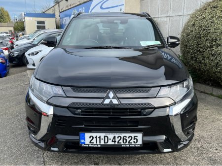 2021 Mitsubishi Outlander - photo 2