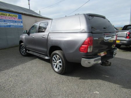 2018 Toyota Hilux - photo 2