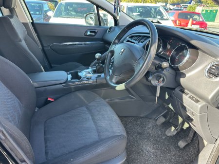2011 Peugeot 3008 - photo 10