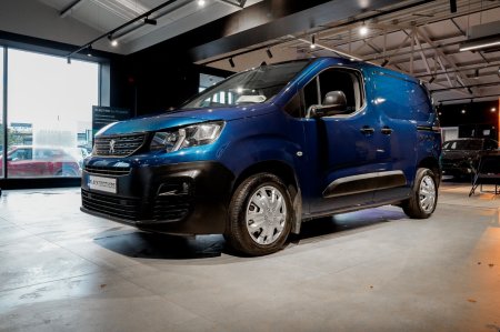 2019 Peugeot Partner - photo 3