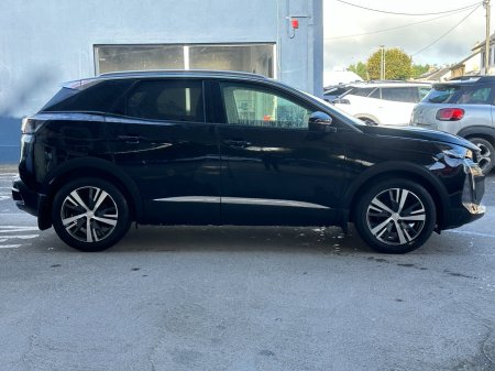 2023 Peugeot 3008 - photo 2