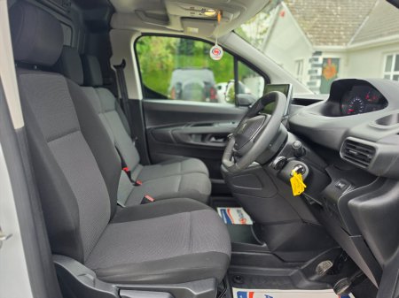 2023 Peugeot Partner - photo 11