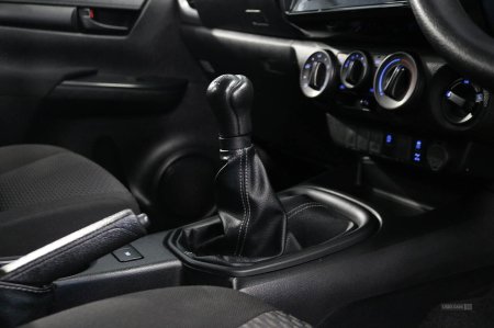 2022 Toyota Hilux - photo 28