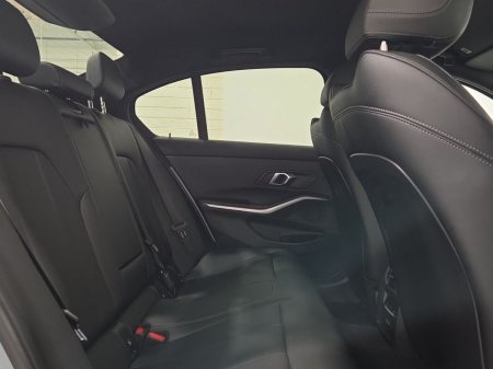 2026 BMW 3-Series - photo 22