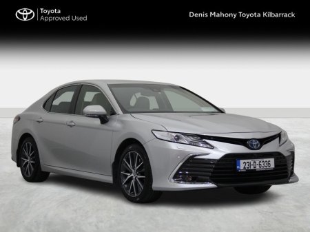 2023 Toyota Camry PLATINUM EDITION