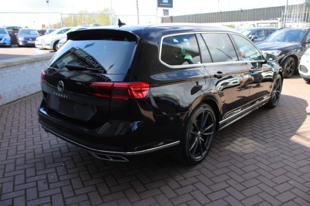 2023 Volkswagen Passat - photo 4