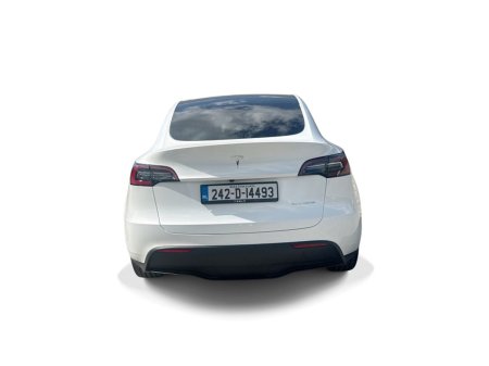 2024 Tesla Model Y - photo 10