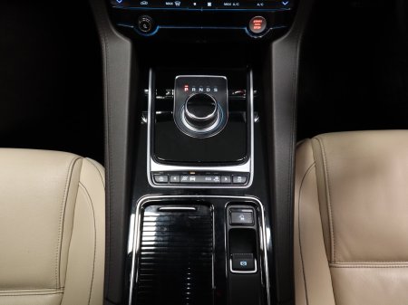 2019 Jaguar F-Pace - photo 19