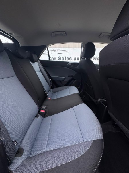 2018 Hyundai i20 - photo 17