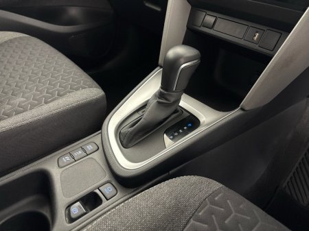 2022 Toyota Yaris Cross - photo 16