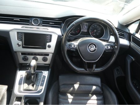 2015 Volkswagen Passat - photo 15