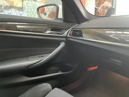 2018 BMW 5-Series - photo 14