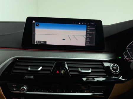2019 BMW 5-Series - photo 24