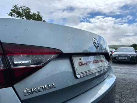 2017 Skoda Superb - photo 17