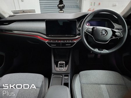 2025 Skoda Octavia - photo 2
