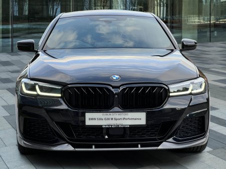 2020 BMW 5-Series - photo 2