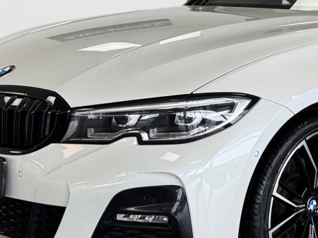 2021 BMW 3-Series - photo 9