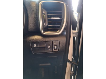 2021 Kia Sportage - photo 14
