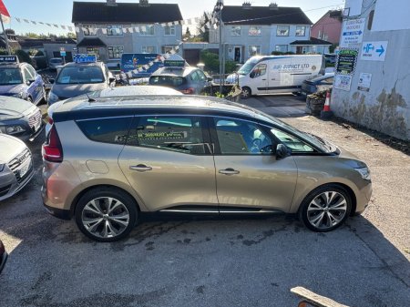 2017 Renault Grand Scenic - photo 3
