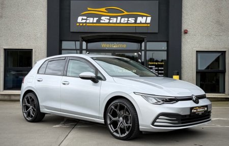 2023 Volkswagen Golf Life