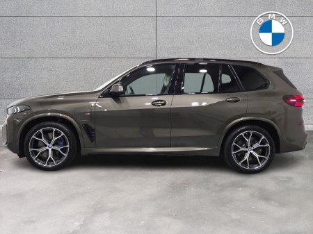 2025 BMW X5 - photo 3