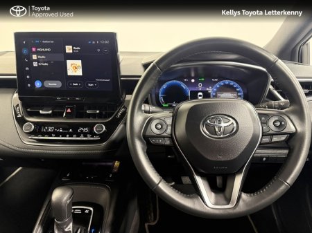 2025 Toyota Corolla - photo 9
