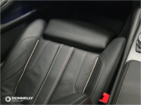 2023 BMW 5-Series - photo 9
