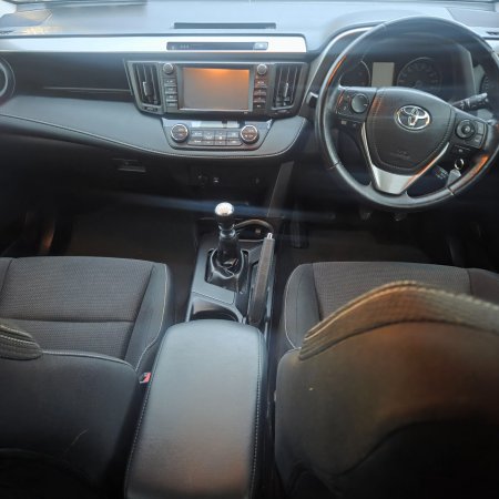 2016 Toyota RAV4 - photo 12