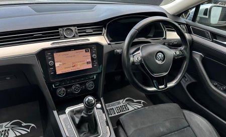 2019 Volkswagen Passat - photo 12