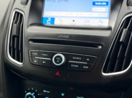 2017 Ford Focus - photo 14