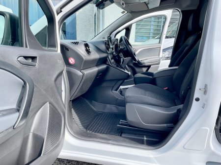 2024 Mercedes-Benz Citan - photo 23