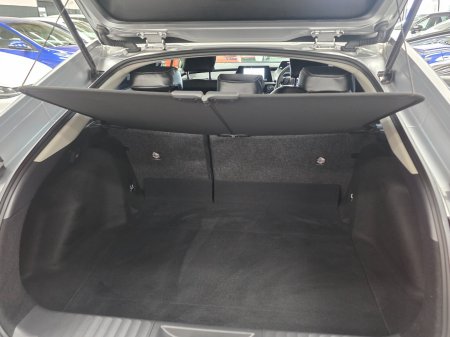 2023 Toyota Prius - photo 13