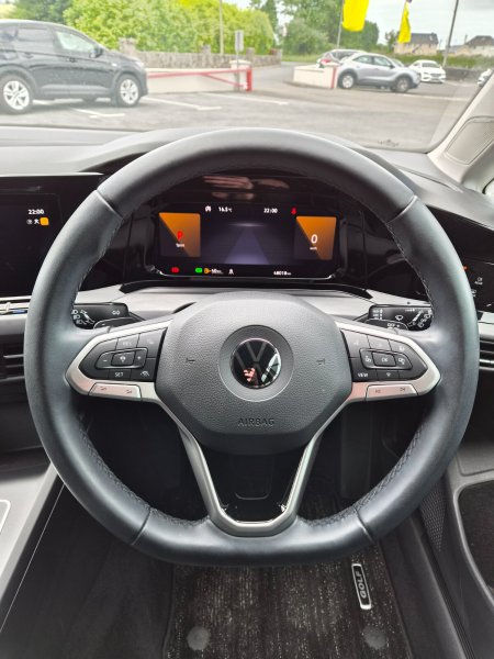 2022 Volkswagen Golf - photo 17