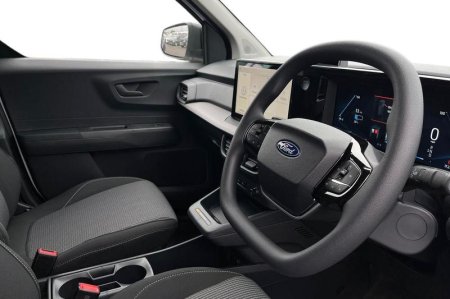 2026 Ford Transit Courier - photo 14