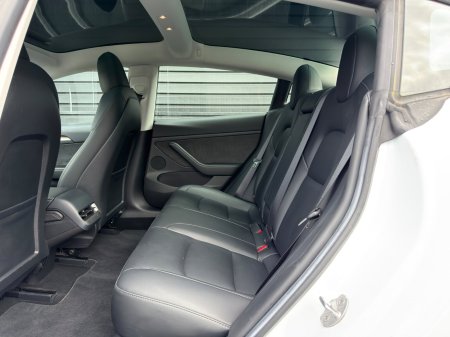 2023 Tesla Model 3 - photo 16