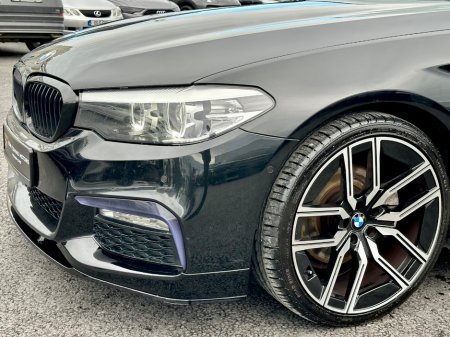 2018 BMW 5-Series - photo 10