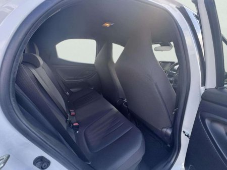 2021 Toyota Yaris - photo 28