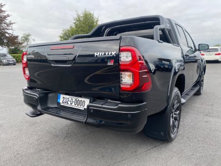 2023 Toyota Hilux - photo 6