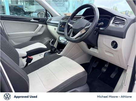 2023 Volkswagen Tiguan - photo 7